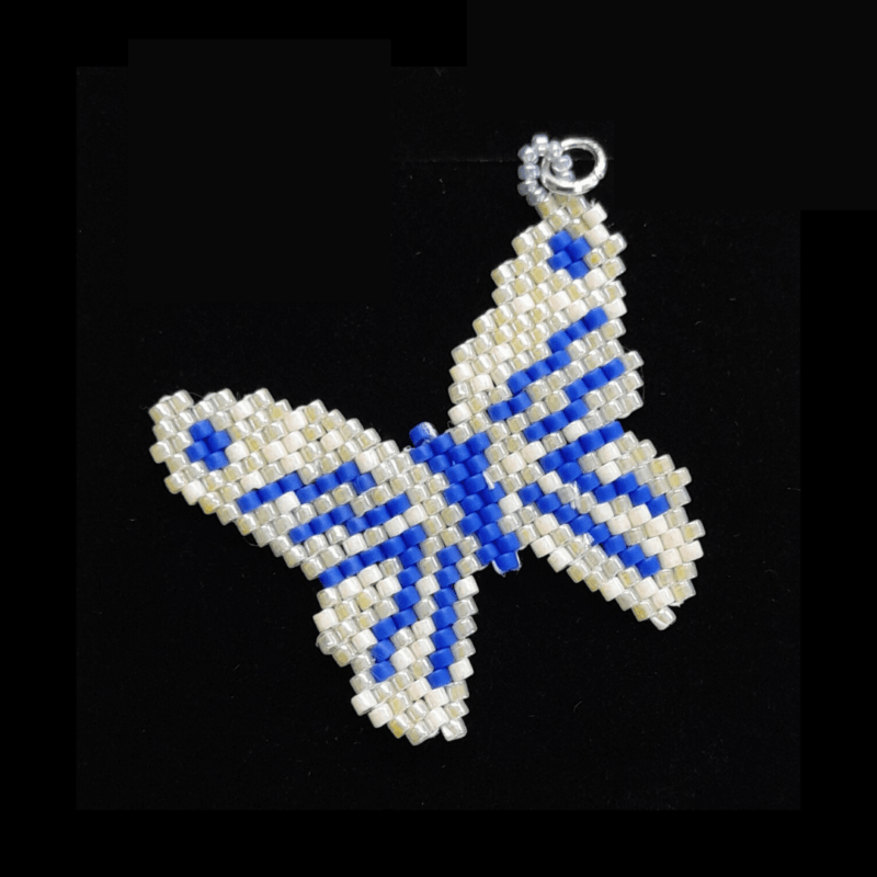 Ciondolo Farfalla bianca/blu di Crazycrochet